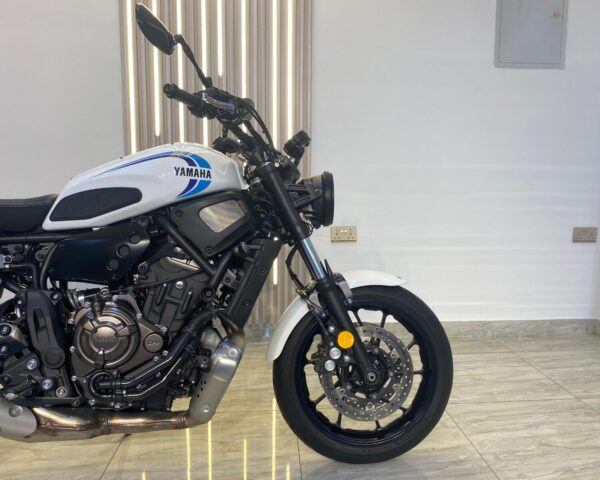 YAMAHA XSR700- 2023 - Image 8