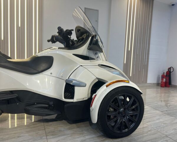 BRP CAM-AM SPYDER RT-S- 2015 - Image 3