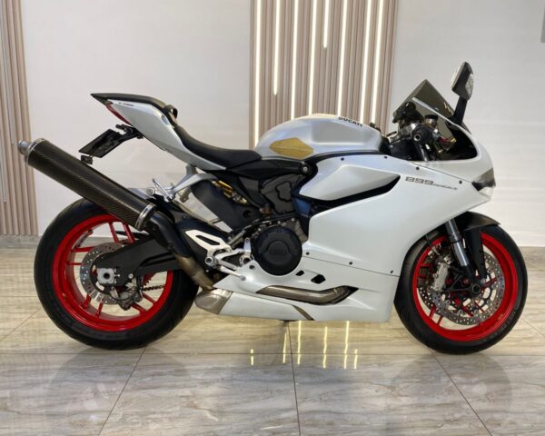 DUCATI 899 PANIGALE - 2015