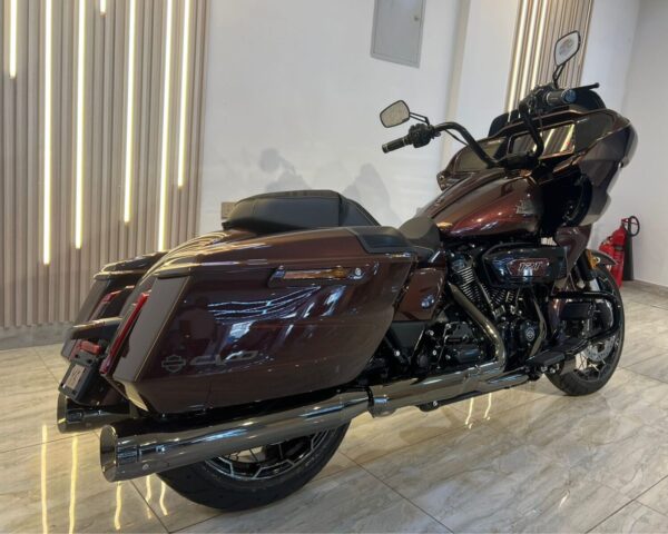 Harley Davidson Road Glide CVO- 2024 - Image 3