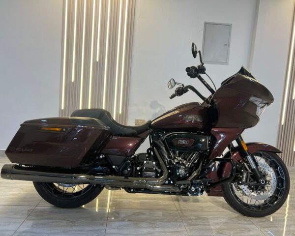 Harley Davidson Road Glide CVO- 2024