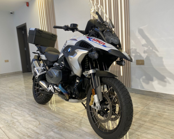 BMW R1250GS - 2023 - Image 3