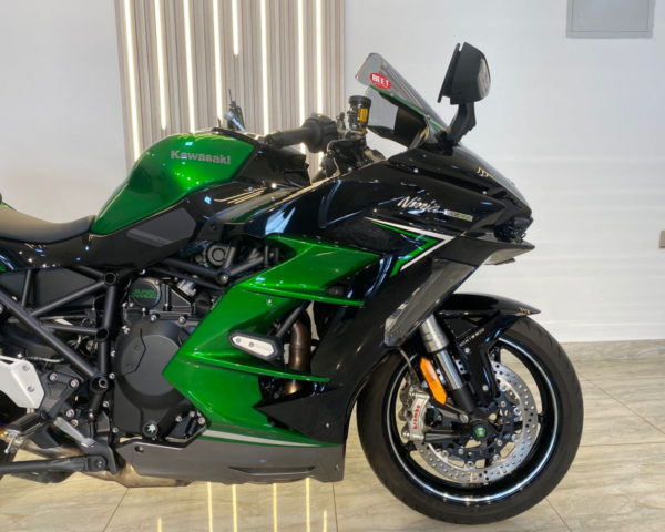 KAWASAKI NINJA H2 SX SE- 2023 - Image 3