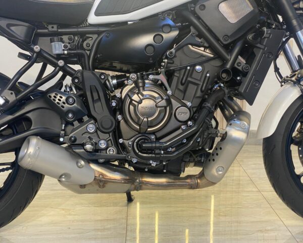 YAMAHA XSR700- 2023 - Image 7