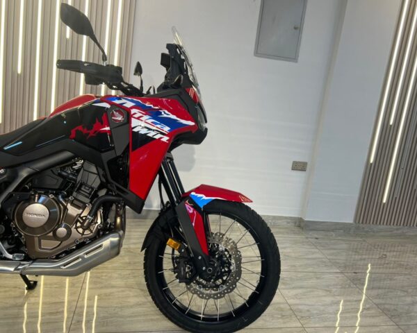 CRF1100L Africa Twin - 2024 - Image 3