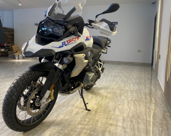 BMW R1250GS - 2023 - Image 4