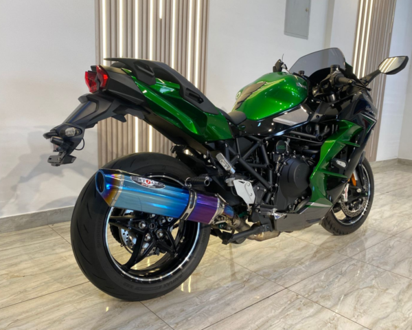 KAWASAKI NINJA H2 SX SE- 2023 - Image 4