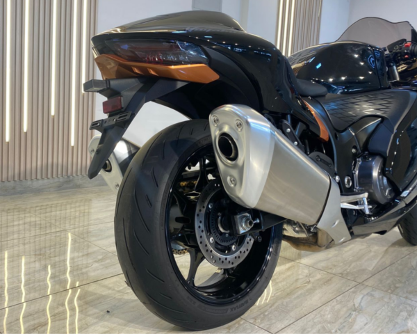 SUZUKI HAYABUSA GEN 3 - 2022 - Image 3