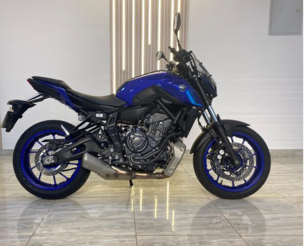 YAMAHA MT07- 2024