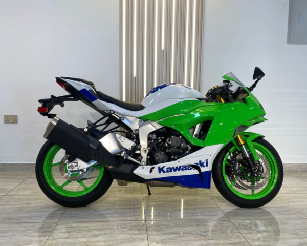 KAWASAKI NINJA ZX-6R-2024