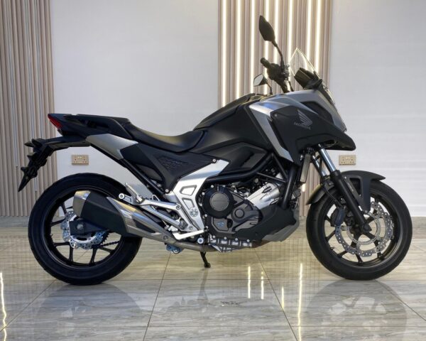 Honda NC750X- 2021