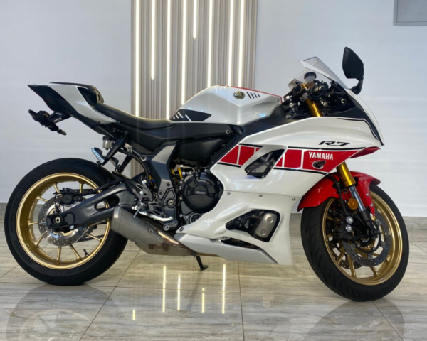 YAMAHA R7 - 2022