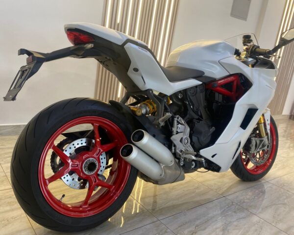 DUCATI SUPER SPORT S - 2018 - Image 2