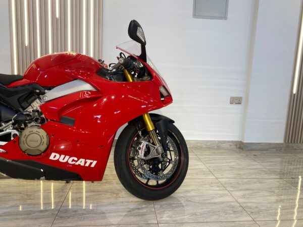 DUCATI PANIGALE V4S - 2018 - Image 6