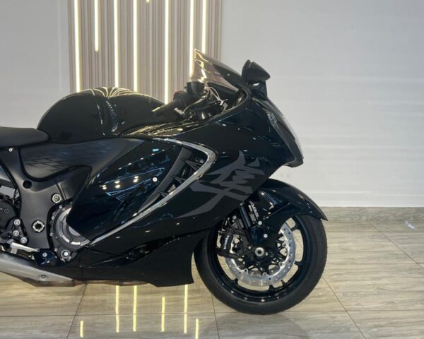 Suzuki Hayabusa Gen 3 - 2024 - Image 7