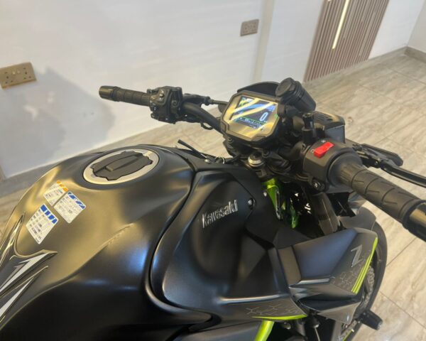 Kawasaki Z900 - 2021 - Image 8