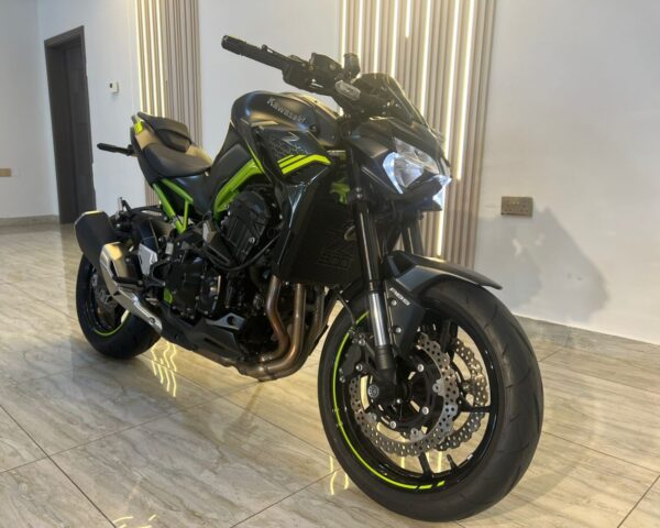 Kawasaki Z900 - 2021 - Image 4