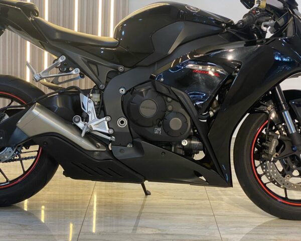 Honda CBR1000RR - 2013 - Image 3