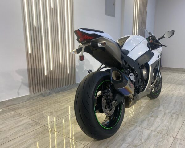 Kawasaki ZX10R - 2018 - Image 5