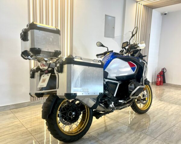 BMW R1250GS Adventure - 2019 - Image 4