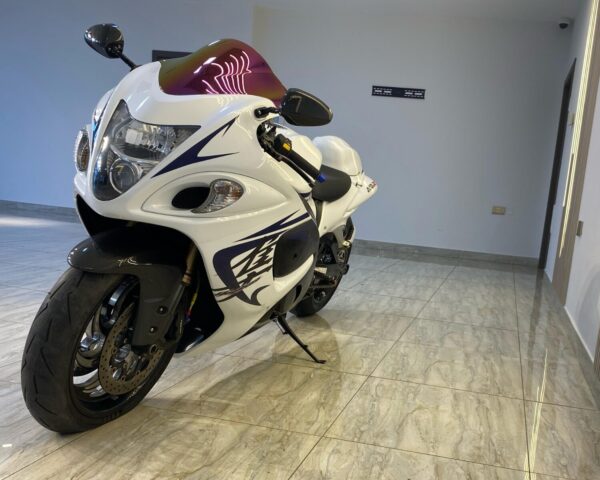 Suzuki hayabusa Gen 2 - 2010 - Image 8