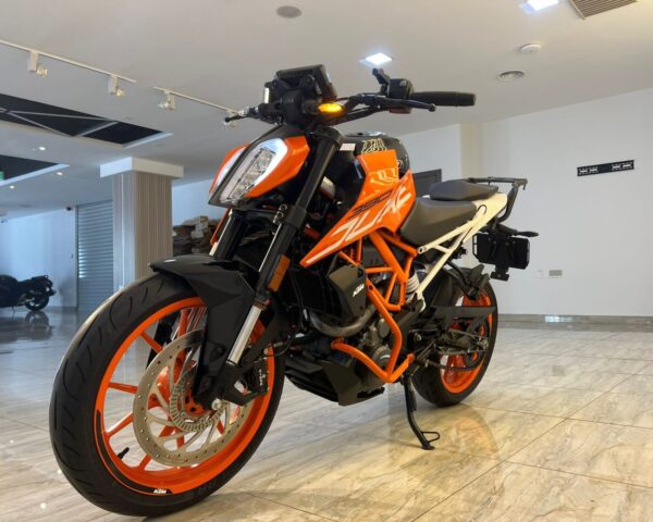 KTM 390 Duke - 2019 - Image 2