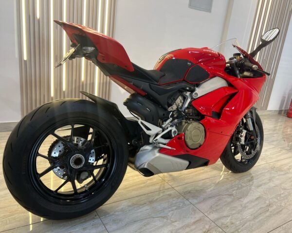 Ducati Panigale V4 - 2018 - Image 7