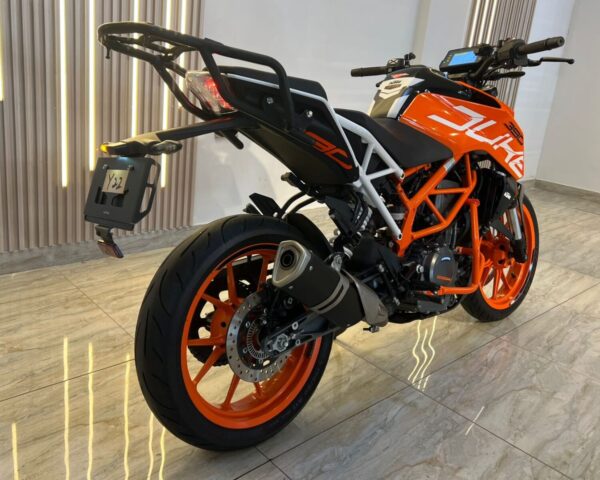 KTM 390 Duke - 2019 - Image 3