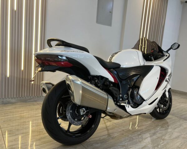 Suzuki Hyabusa Gen 3 - 2022 - Image 2