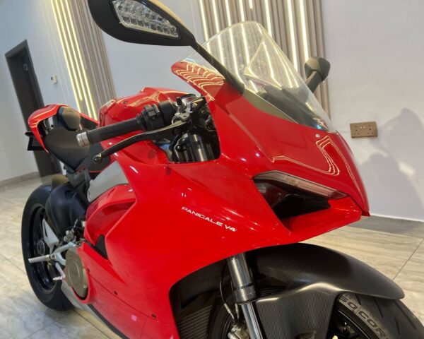 Ducati Panigale V4 - 2018 - Image 8