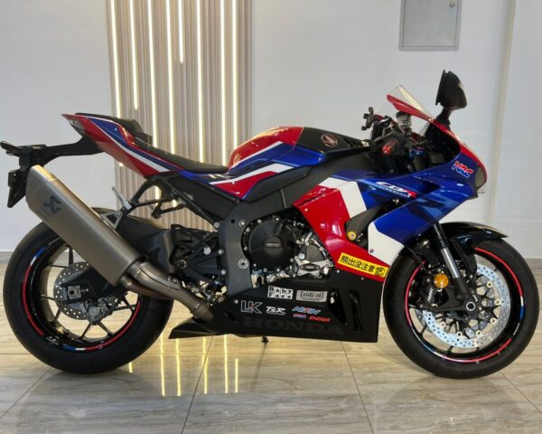 HONDA CBR1000RR-R 2020