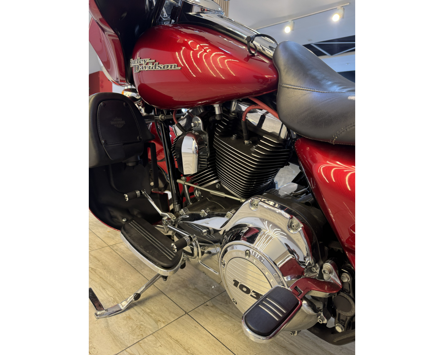 Harley-Davidson Street Glide - 2012 - Image 8